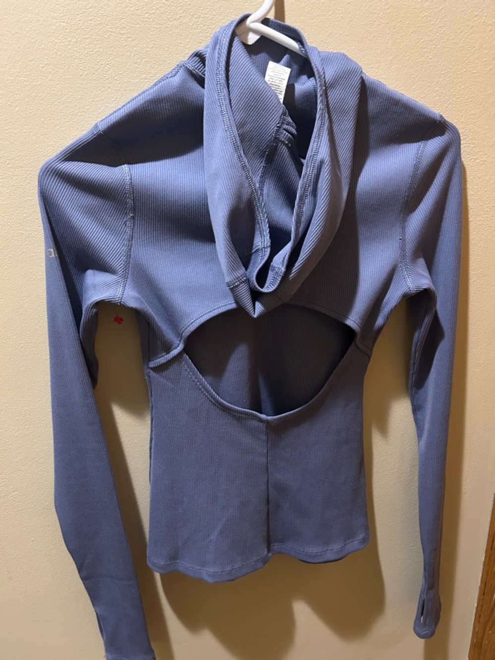 Alo Alosoft Frontrunner Ribbed Knit Hoodie - Picture 3 of 4